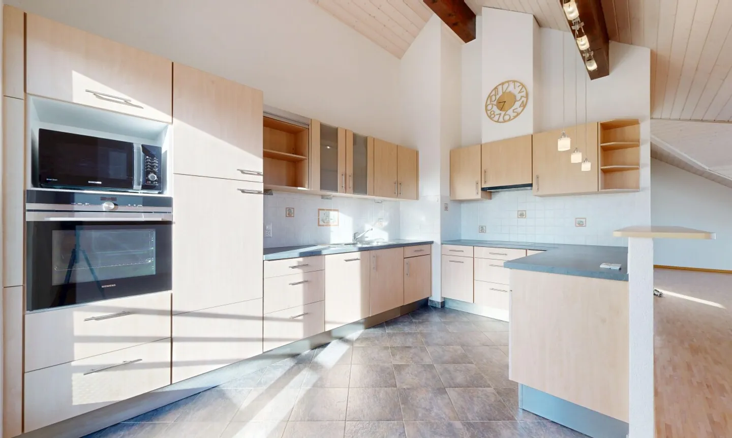 A due passi dalla stazione e a 20 minuti dal centro - Foto 8 di 11