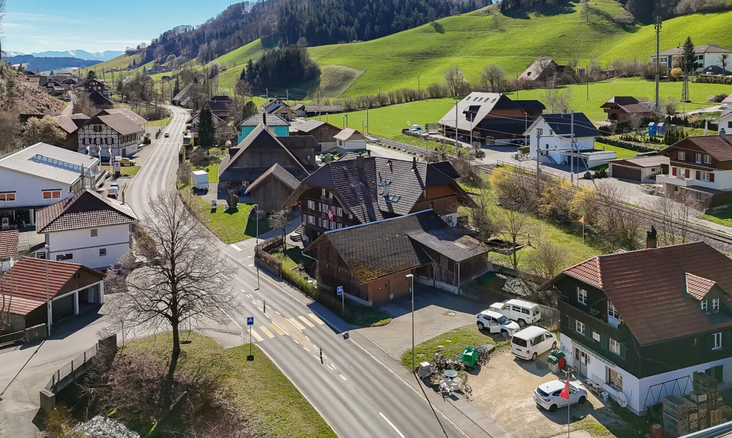 Charmantes Bauernhaus mit Gewerbefläche - Foto 5 von 11