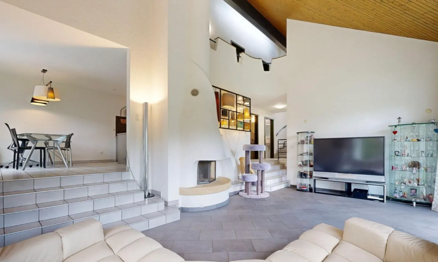 Villa idilliaca con vista panoramica sulle montagne - Foto 3 di 11