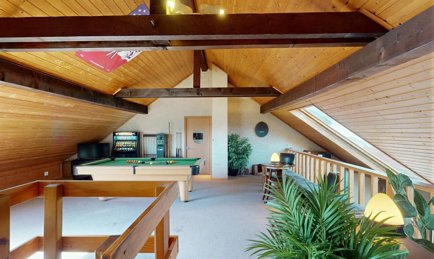 Reihenhaus mit großem Potenzial im Herzen von Lausanne - Foto 10 von 11