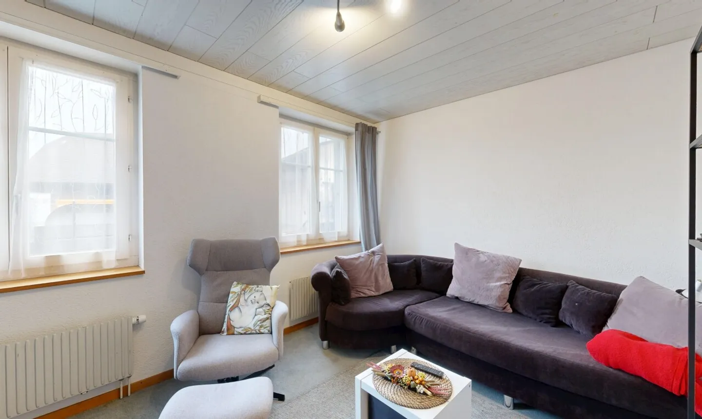 Affascinante casa bifamiliare con potenziale a Kappelen - Foto 9 di 11