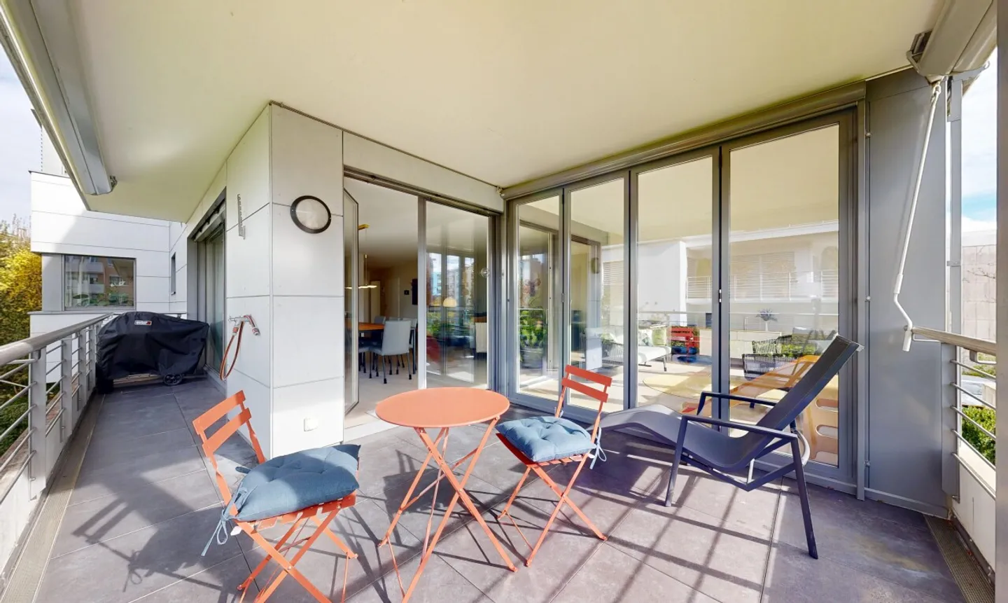 Elegante appartamento di 4,5 stanze a Zumikon - Foto 4 di 11