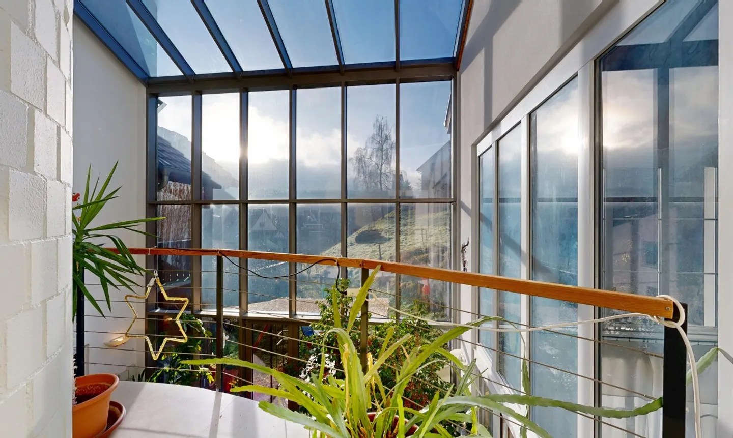 Geräumiges Familienhaus mit Aussicht - Foto 4 von 11