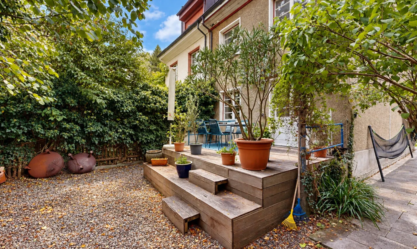 Attraktives 5-Zimmer Doppeleinfamilienhaus mit pflegeleichtem Garten - Photo 7 sur 11