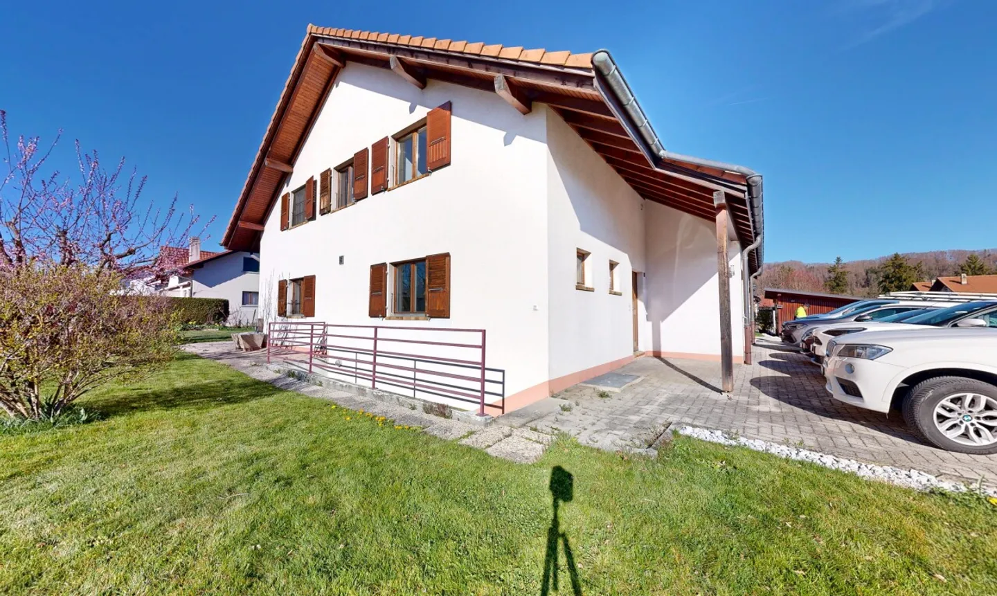 Helles Familienhaus mit Blick auf den Moléson - Foto 2 von 11