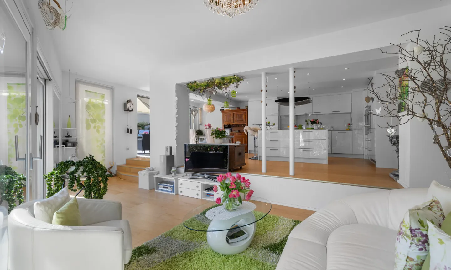 Grosszügiges Zweifamilienhaus an zentrumsnaher Lage - Photo 8 sur 13