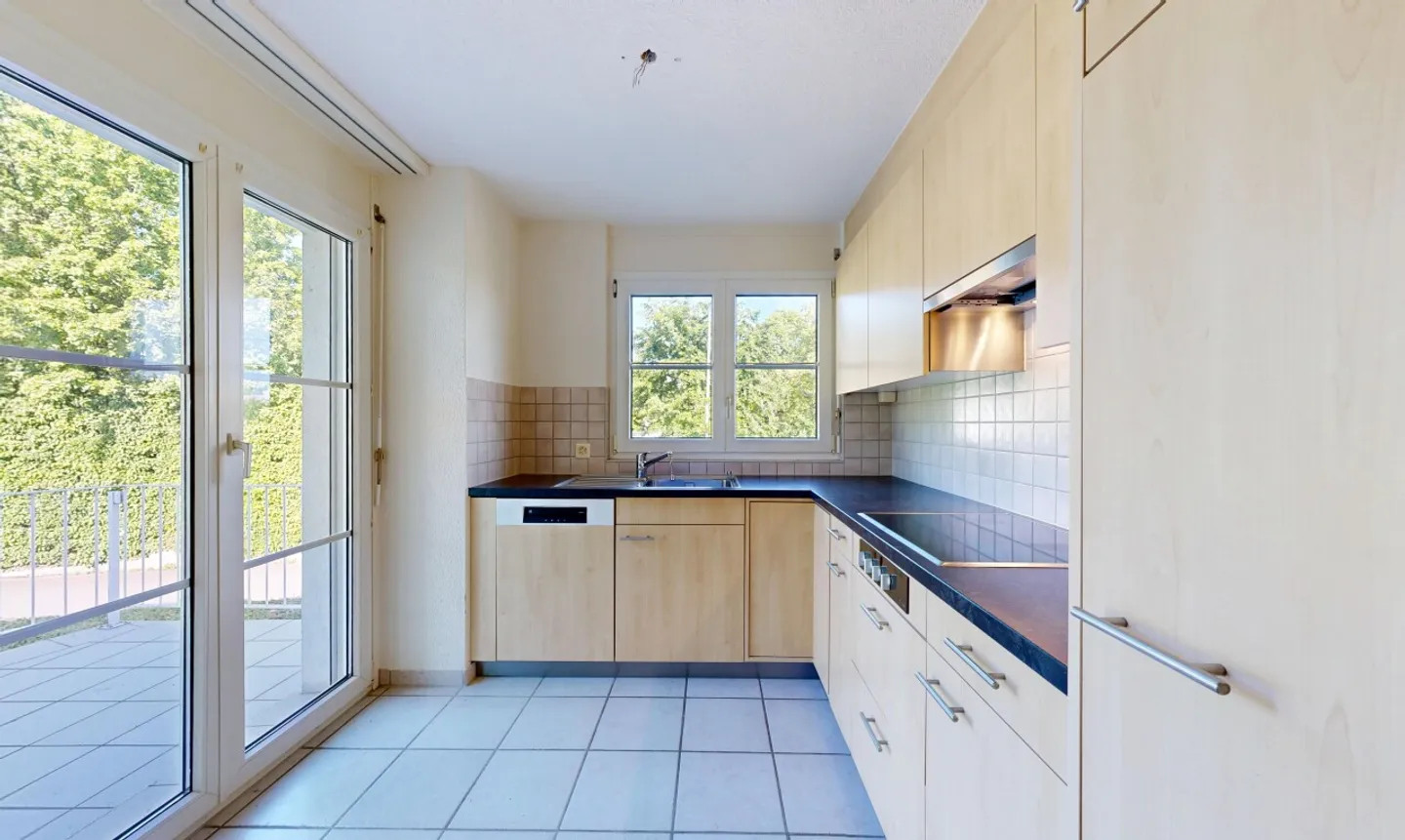 Attraktive 4.5-Zimmer-Wohnung in Seenähe in Uttwil - Photo 4 of 13