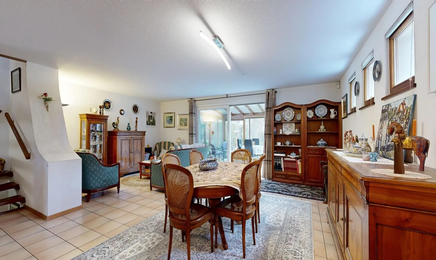 Familienhaus – 140 m² mit Garten, Südausrichtung und Garage - Foto 3 von 11