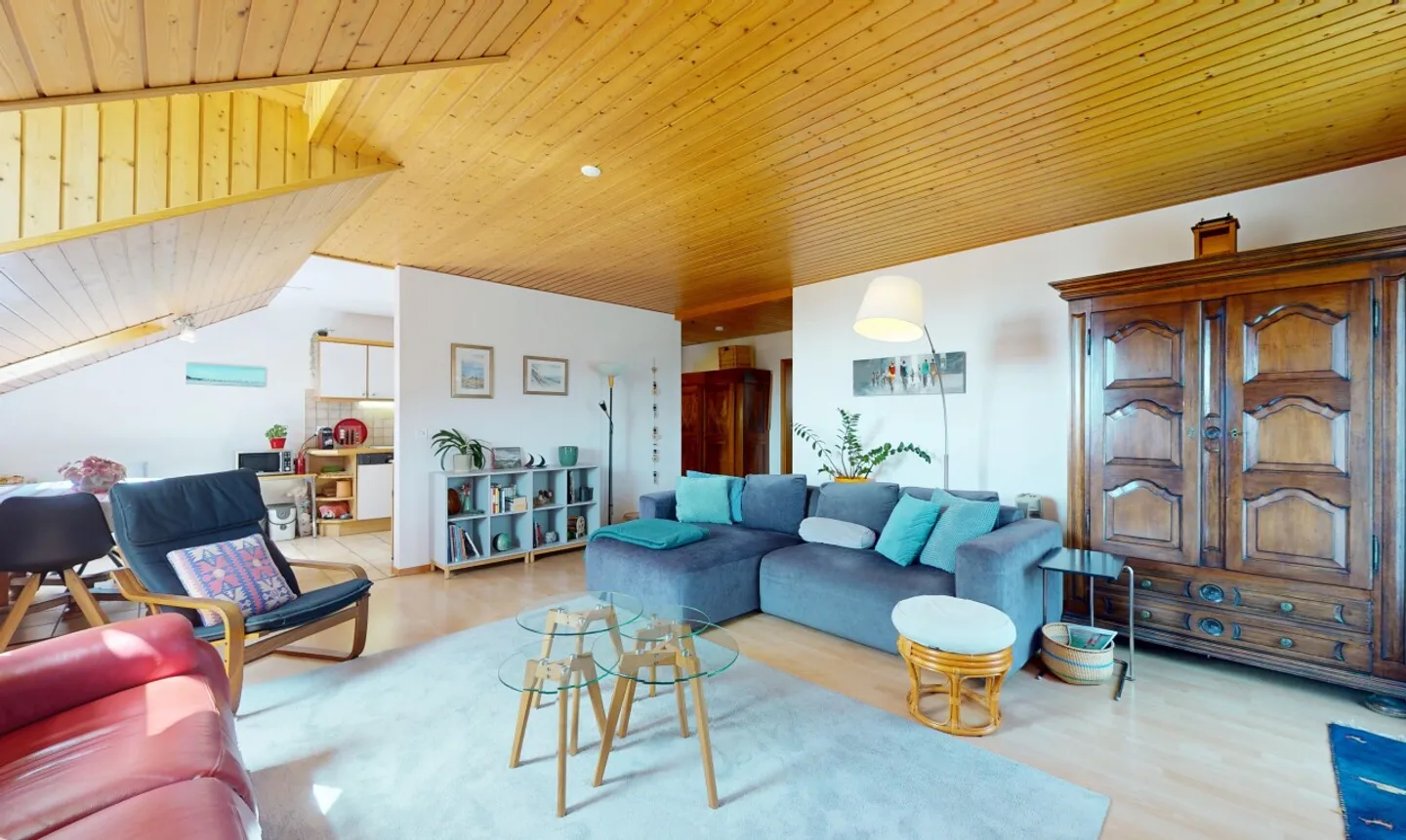 Appartement spacieux avec balcon - Photo 4 sur 13