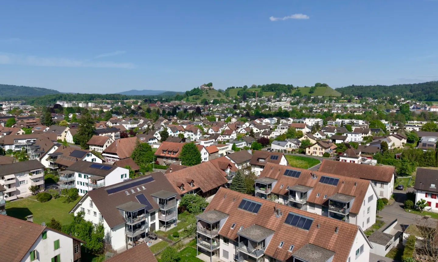 Grosszügiges EFH mit Weitsicht - Foto 2 von 11