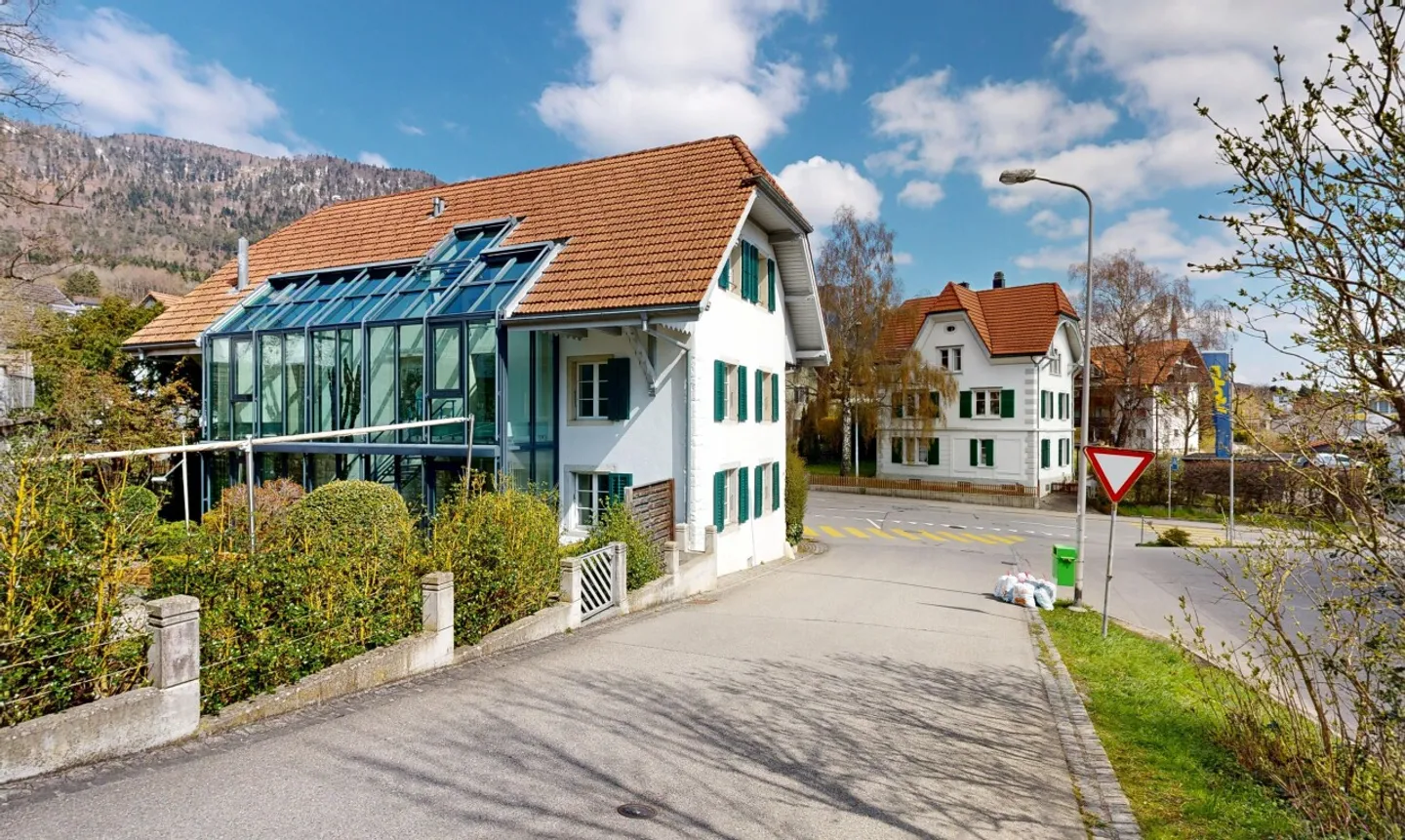 Familienhaus im Loft-Stil - Foto 1 von 11