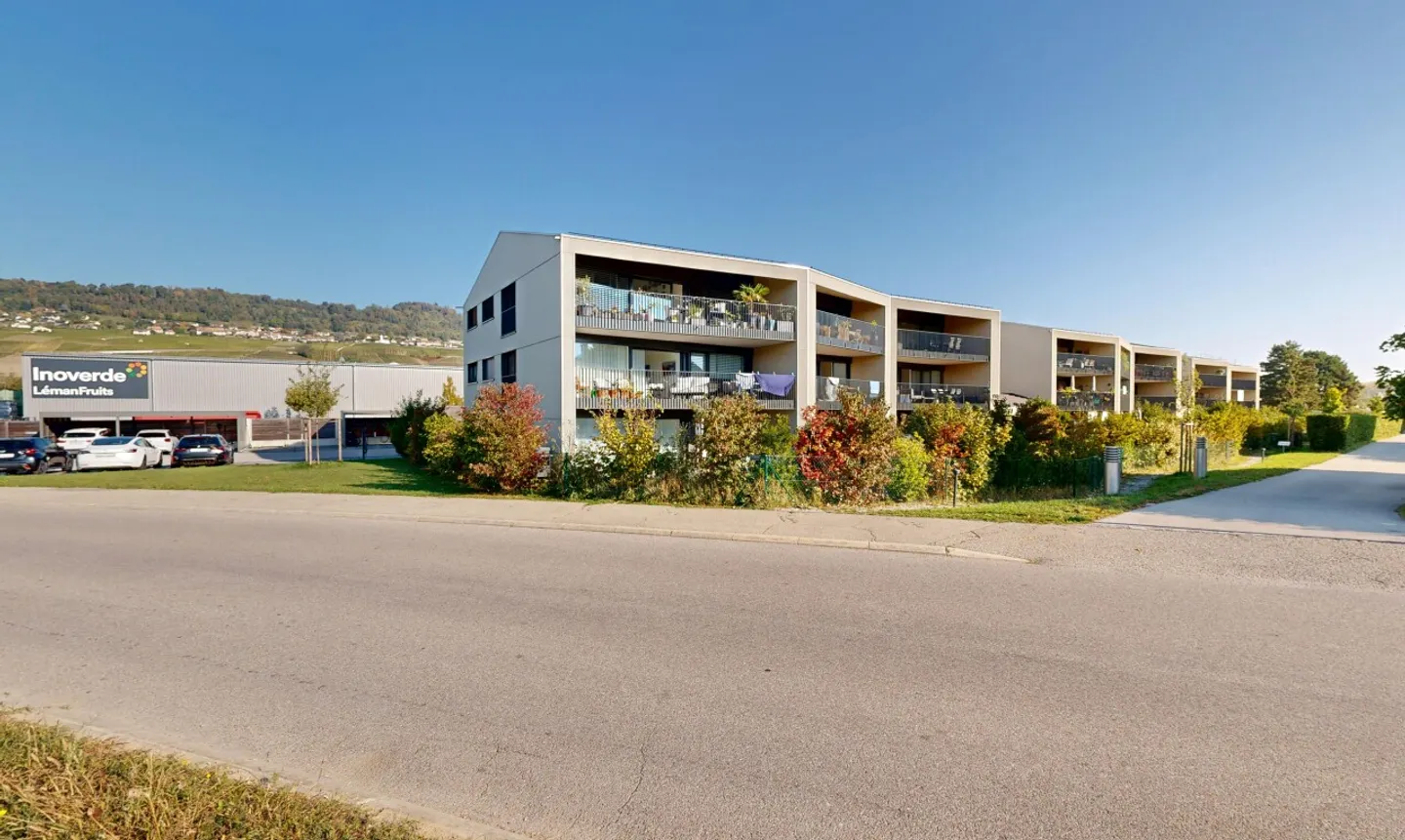 3.5-room apartment, master suite and large balcony - Perroy - Photo 1 of 11