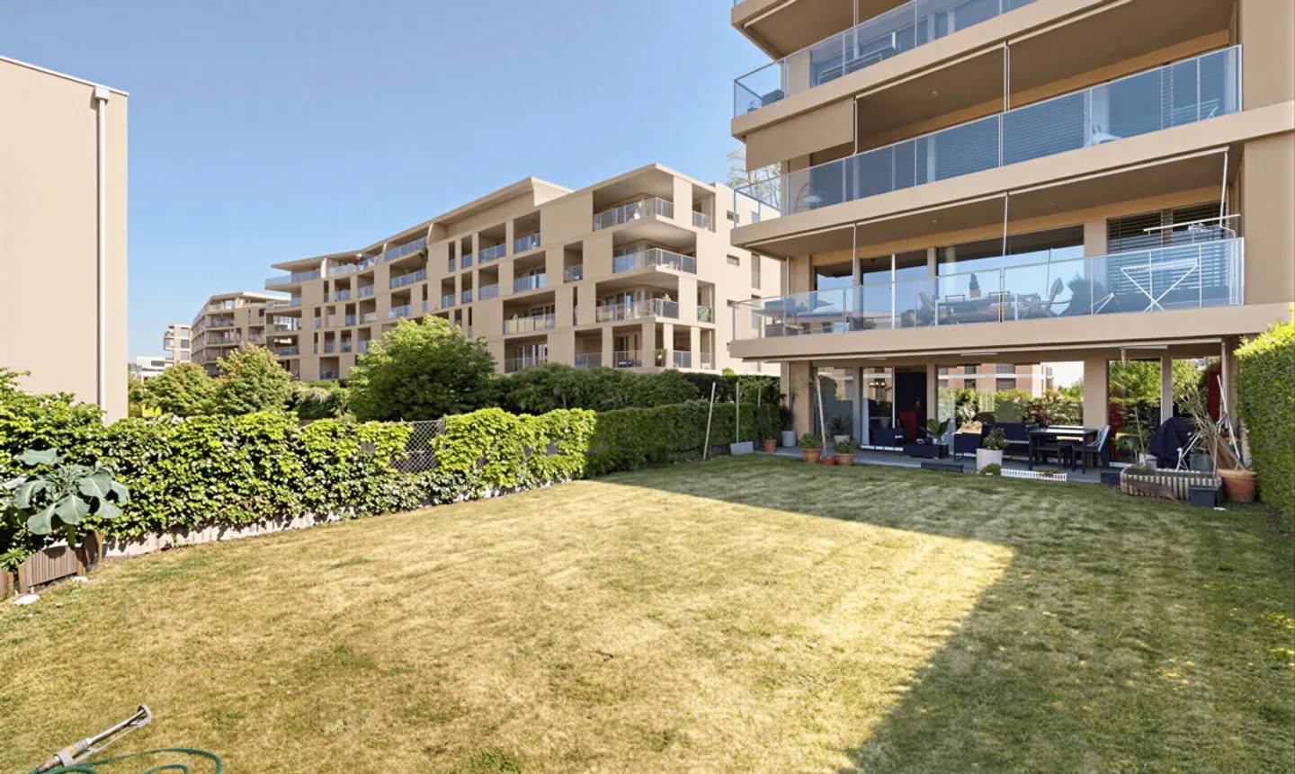 Appartement avec Jardin Privatif - Photo 1 sur 11