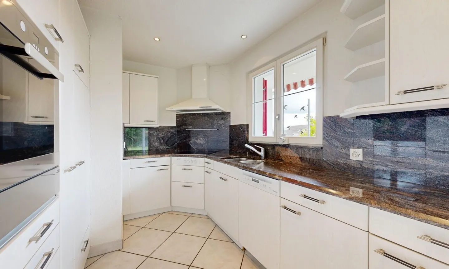 Family-friendly 6-room house in Muri AG - Photo 4 of 11