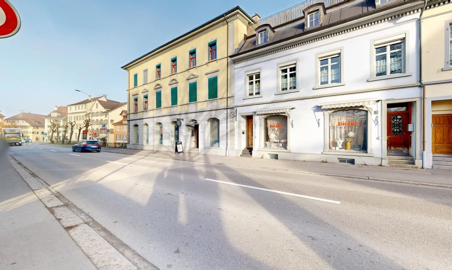 Proprietà ad Alto Rendimento in Posizione Ideale - Foto 3 di 11