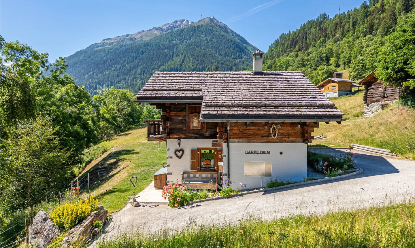 Chalet authentique en madriers anciens - Foto 4 von 13