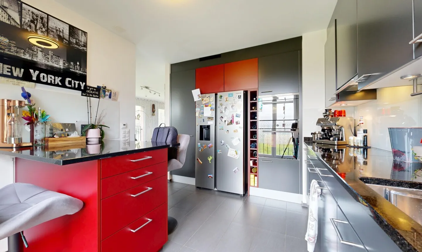 Stylish Maisonette Apartment - Photo 7 of 11