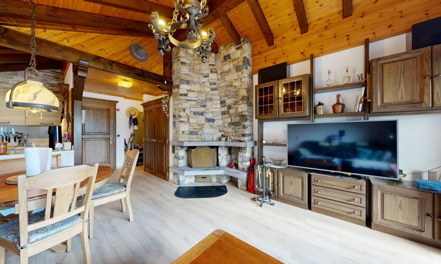 Superb 4.5-room apartment with panoramic view - Photo 4 of 11