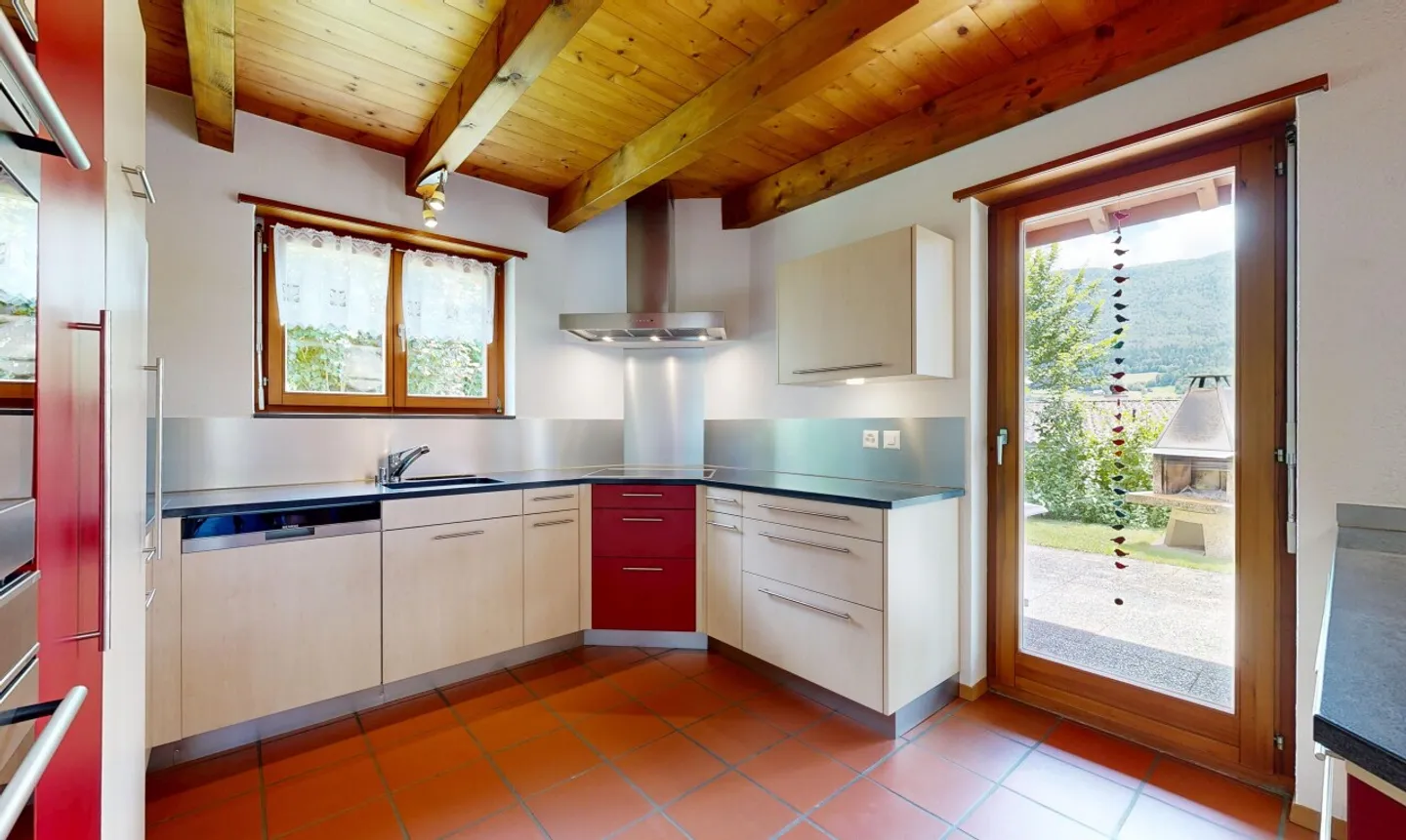 Casa spaziosa con bella vista - Foto 9 di 11
