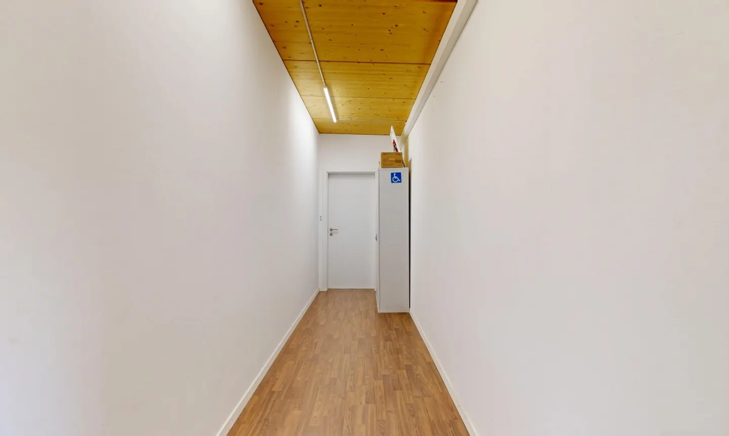 Modern single-family house with loft character and large garden - Photo 10 of 11