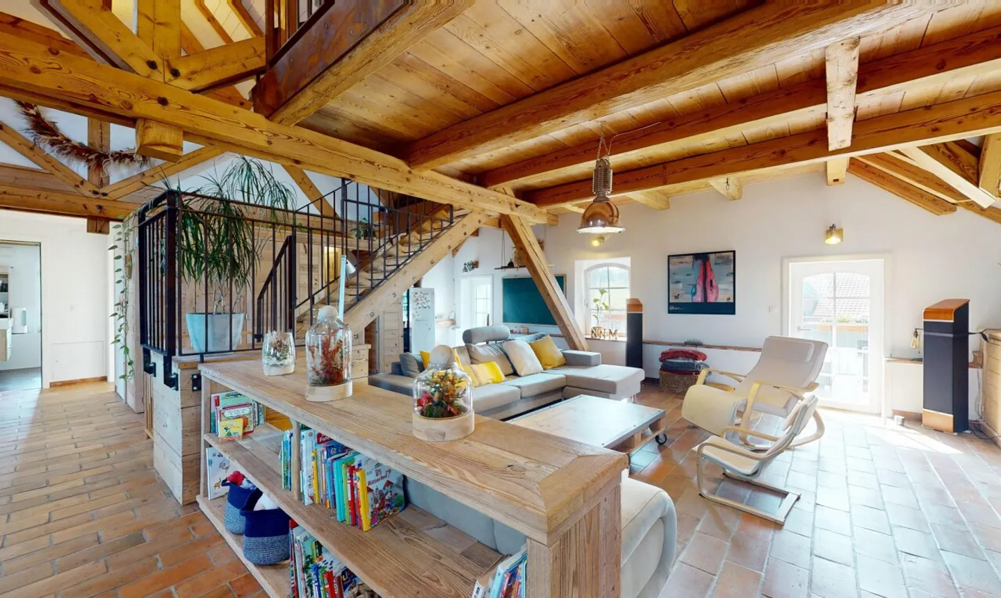 Magnifico duplex familiare sotto i tetti - Foto 1 di 13