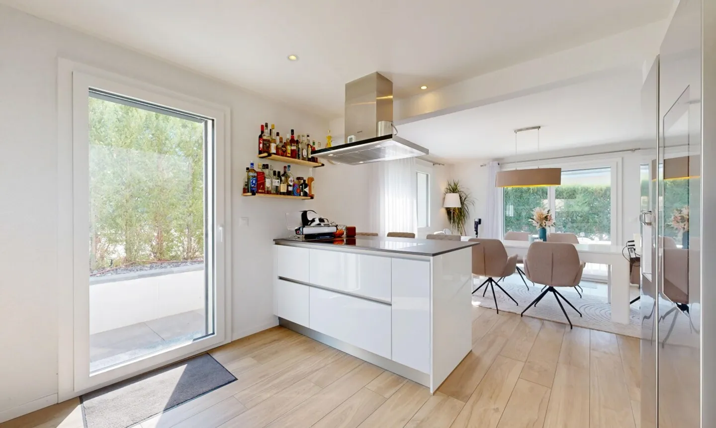 Neuere und helle Wohnung, nach Süden ausgerichtet, in Attalens - Foto 5 von 11