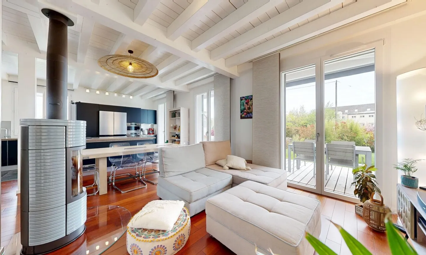 Casa a schiera luminosa con giardino in assoluto silenzio a Mont/Rolle - Foto 3 di 13