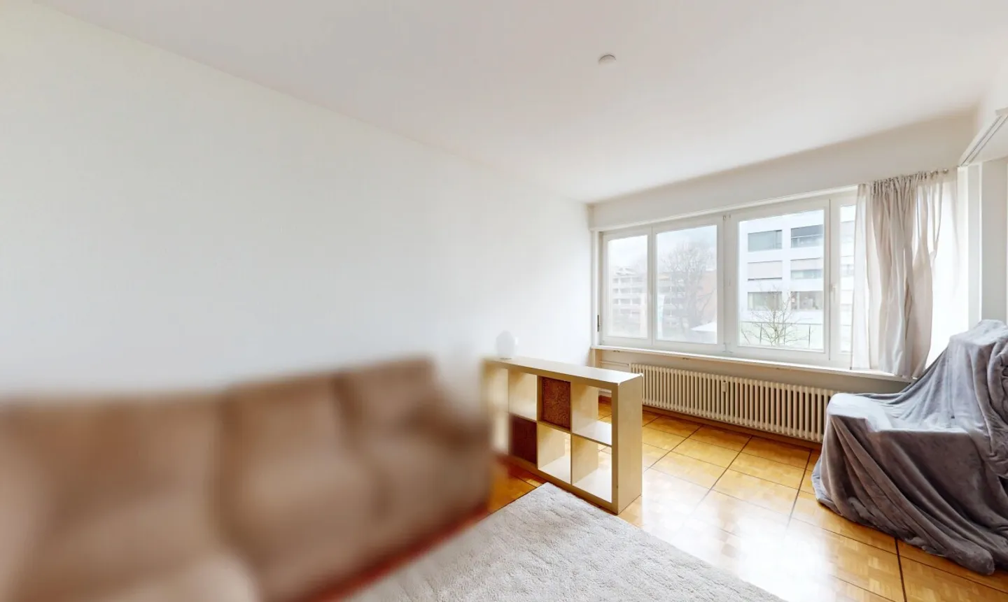 Maisonette penthouse with three balconies and private garden area - Photo 5 of 11