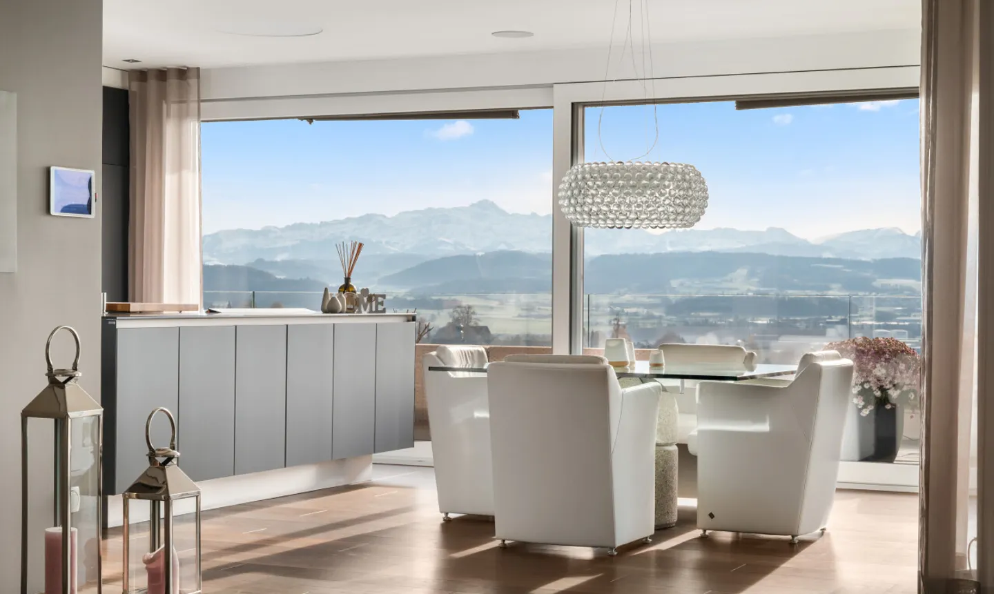 Exklusive Attika-Terrassenwohnung in Wil - Ruhe, Stil und Weitblick - Foto 5 di 11