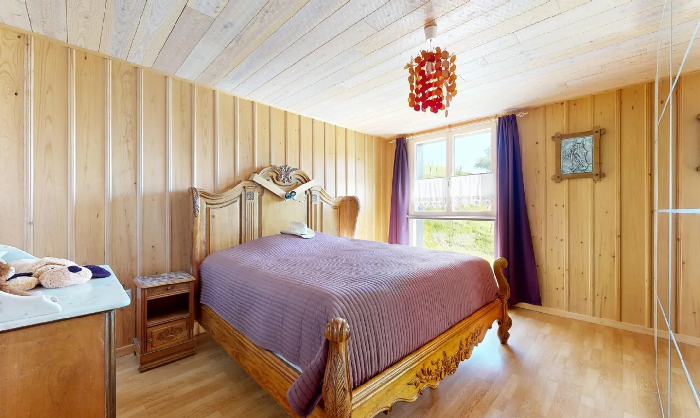 Les Bayards: Ancienne ferme avec grange et appartements - Photo 5 sur 11
