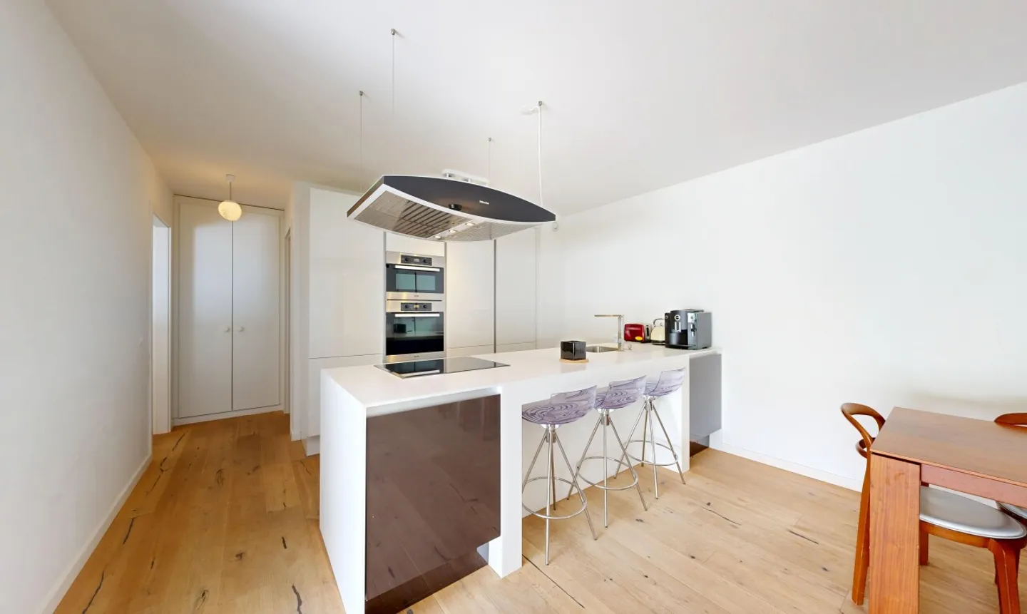 Garden Apartment in Quiet Area - Photo 7 of 11