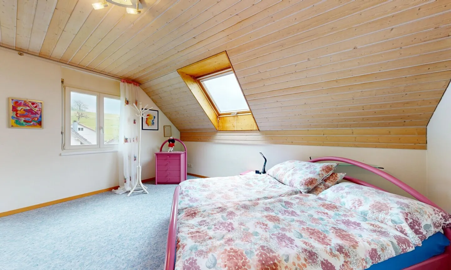 Stylish 6.5-room house in elevated location with panoramic view - Photo 4 of 11