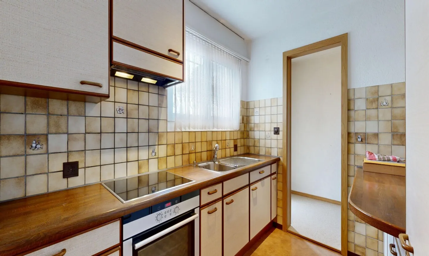 Casa indipendente con piscina e giardino - Foto 10 di 11