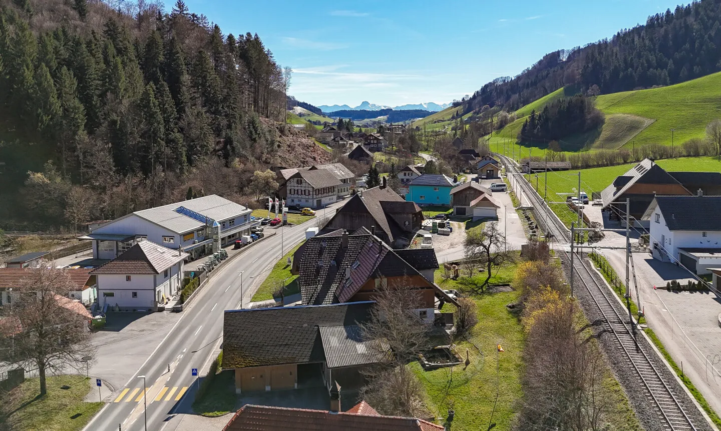 Charmantes Bauernhaus mit Gewerbefläche - Foto 7 von 11