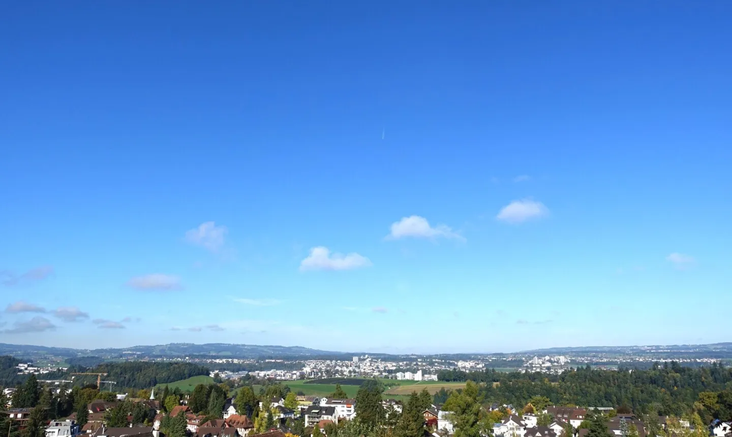 Stylish Home with Panoramic Views in a Quiet Location - Photo 2 of 11