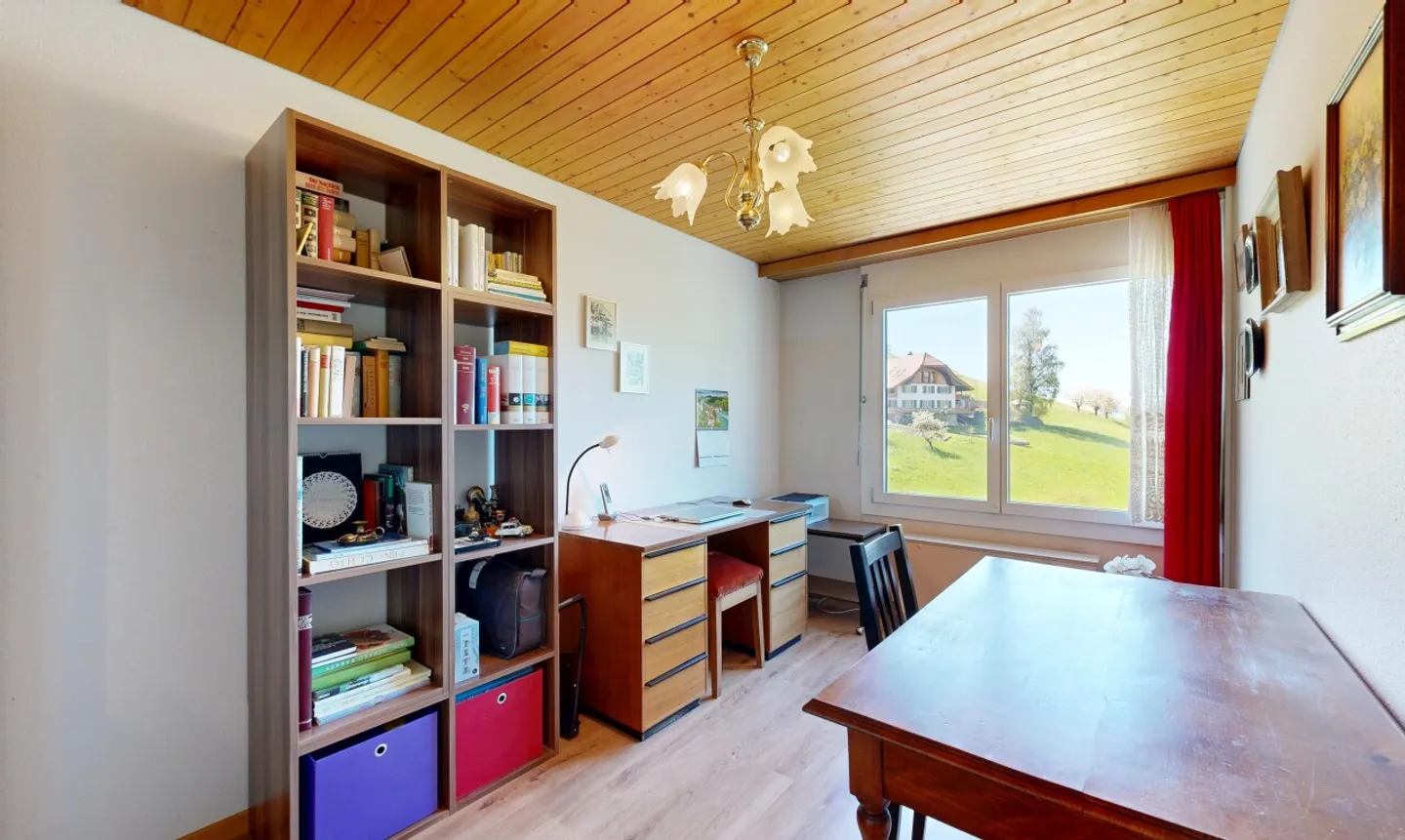 Casa a schiera attraente in una posizione tranquilla - Foto 10 di 11