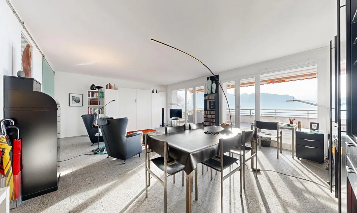 Loft eccezionale di fronte al lago, con piscina e sauna - Foto 4 di 11