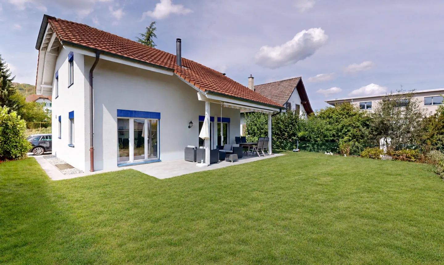 Grosszügiges Zuhause mit Garten, Garage und viel Raum - Photo 2 of 11
