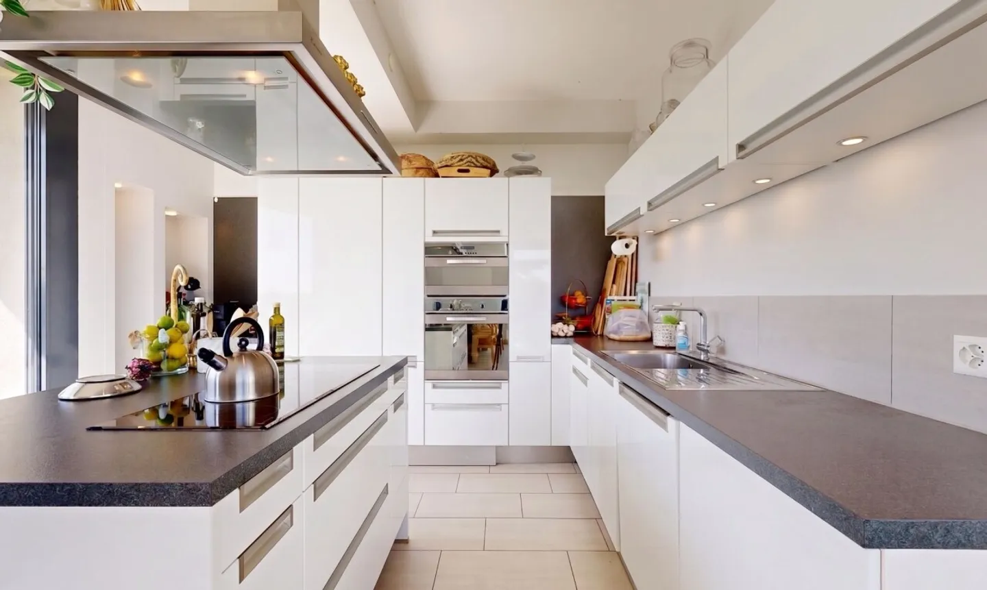 Maison Contemporaine avec Vue Lac - Photo 9 sur 11