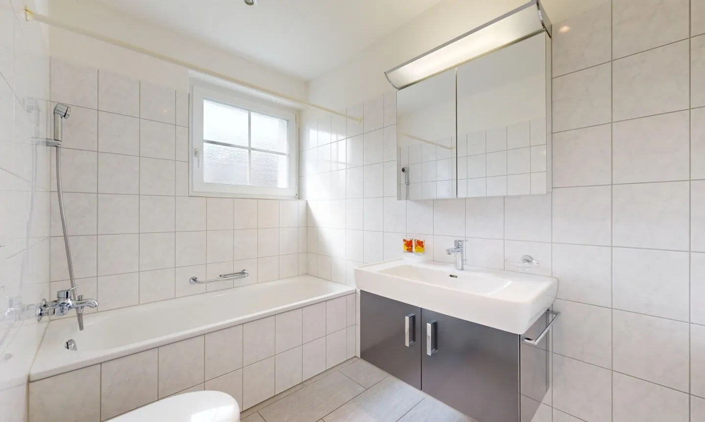 Vivere con comfort e vicinanza - posizione attraente a Rümlang - Foto 9 di 11