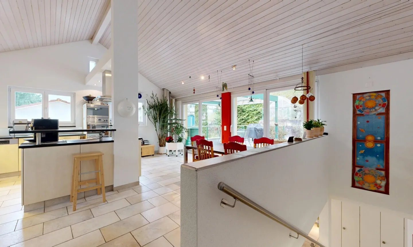 Geräumiges Doppelhaus mit Aussicht - Foto 8 von 11