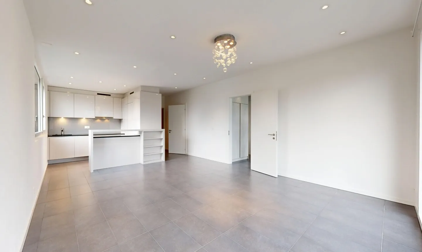 Appartement Dernier Étage Calme - Photo 1 sur 11