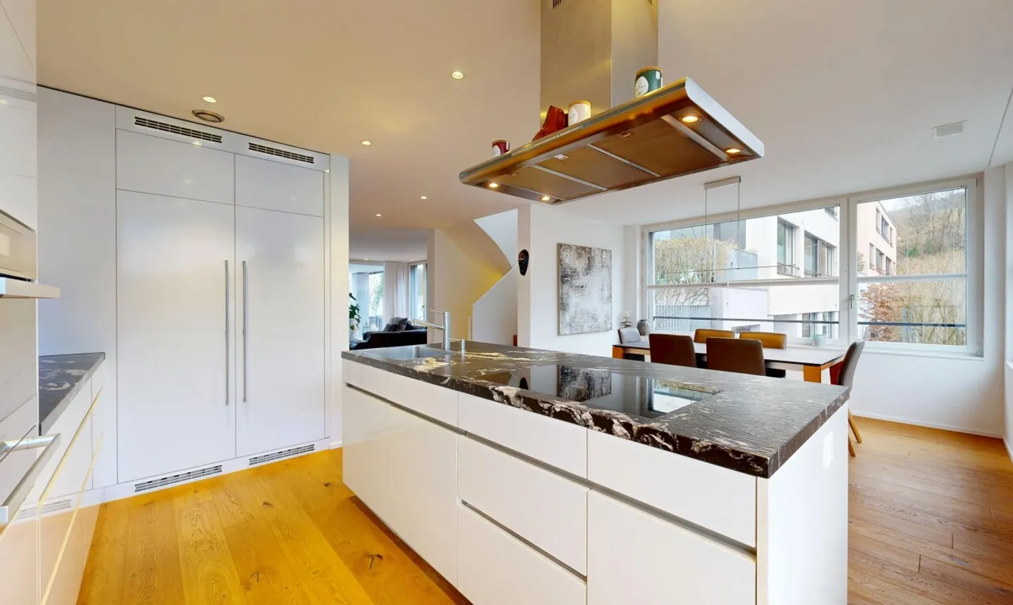 Modernes Einfamilien-Eckhaus mit sonnigem Garten - Photo 3 of 11