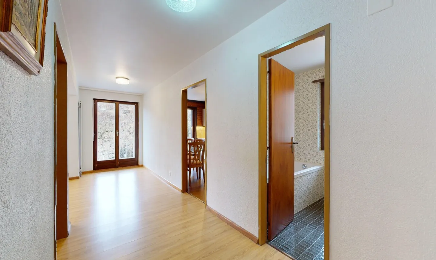 Casa Incantevole con Due Appartamenti - Foto 12 di 13