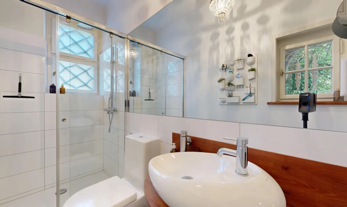 Ampio appartamento di 6 stanze con fascino storico (in diritto di costruzione) - Foto 11 di 13