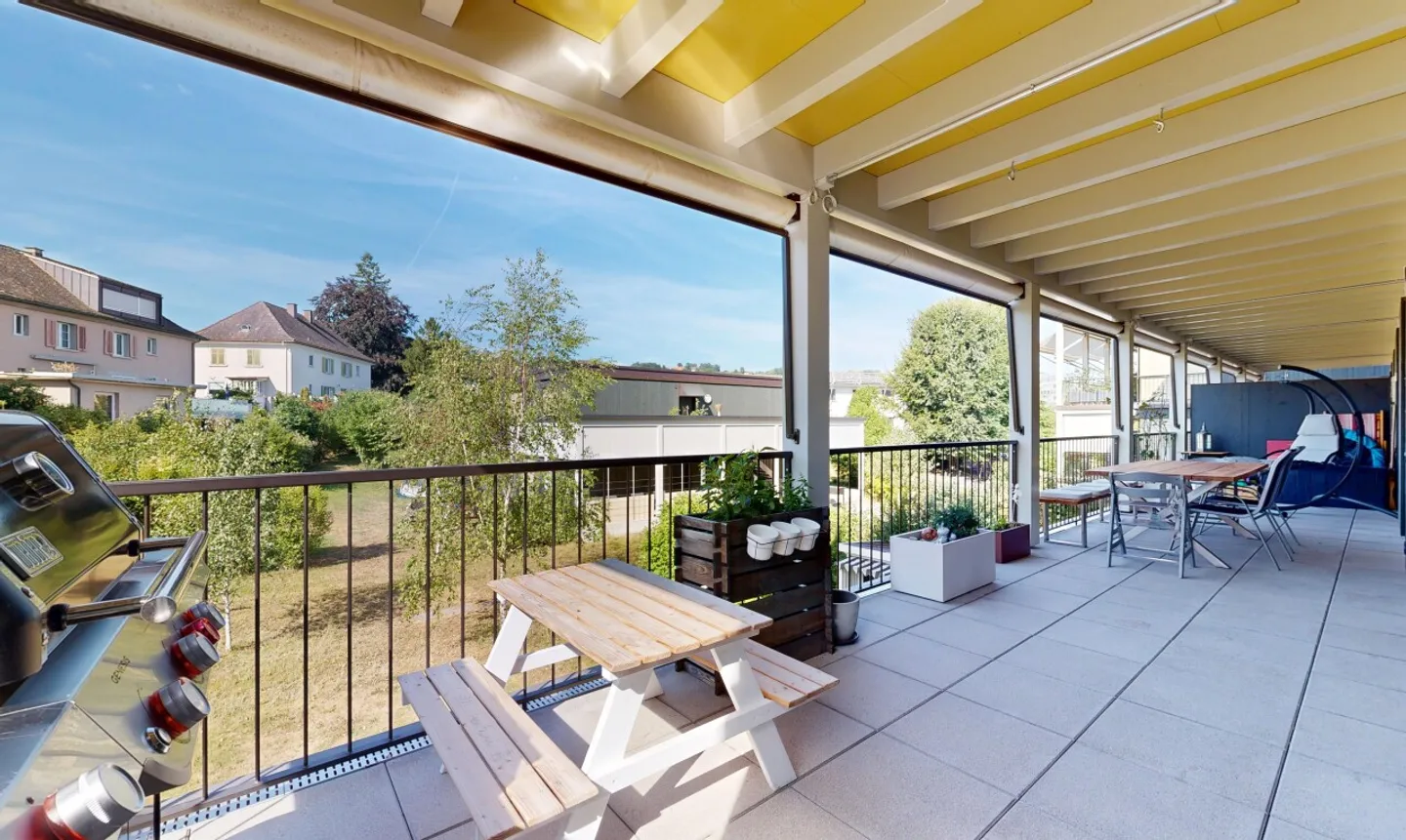 Spacious living with high quality of life - Photo 2 of 11