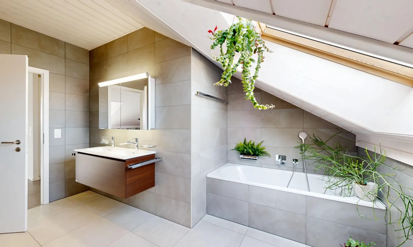 Appartement spacieux au dernier étage - Photo 7 sur 11