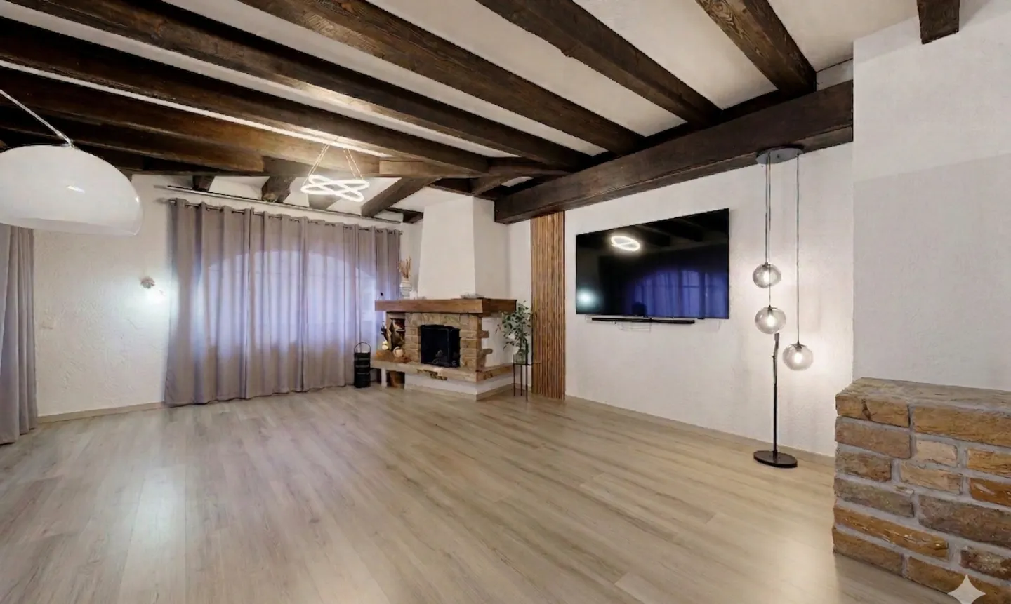 Edificio con eccellente rendimento ben mantenuto! - Foto 8 di 11