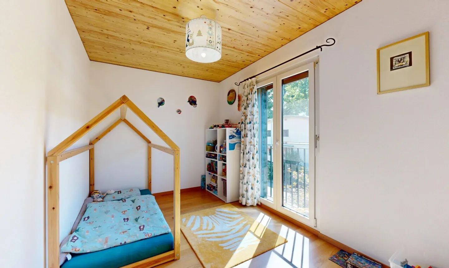 Charmante maison familiale de 5,5 pièces avec jardin - Foto 5 von 11