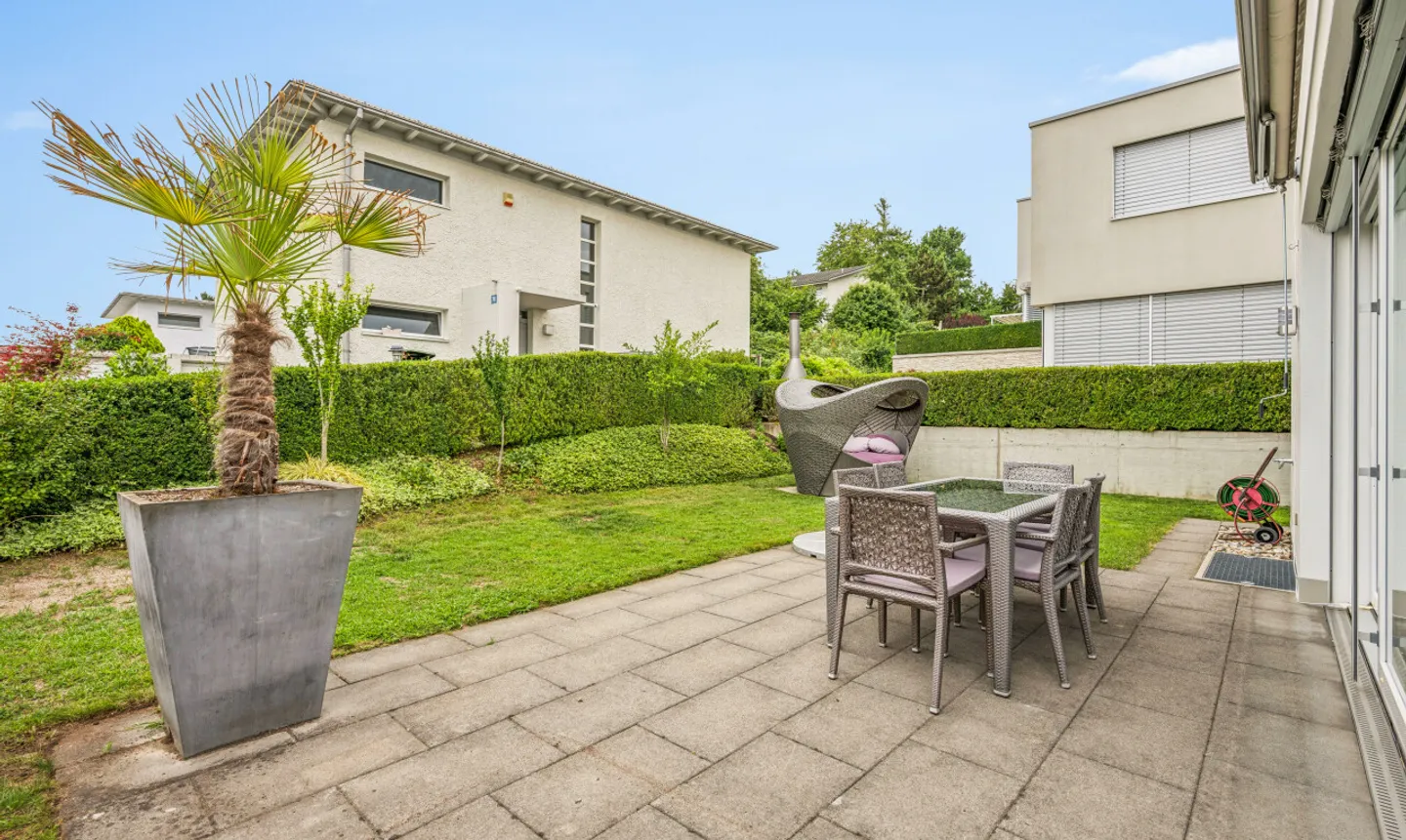 Detached single-family house in sought-after residential area of Rümlang - Photo 11 of 13